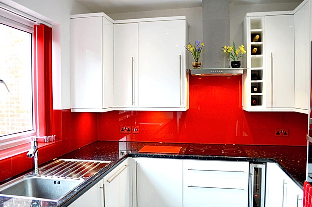 0008-Signal-Red-Splashback-2